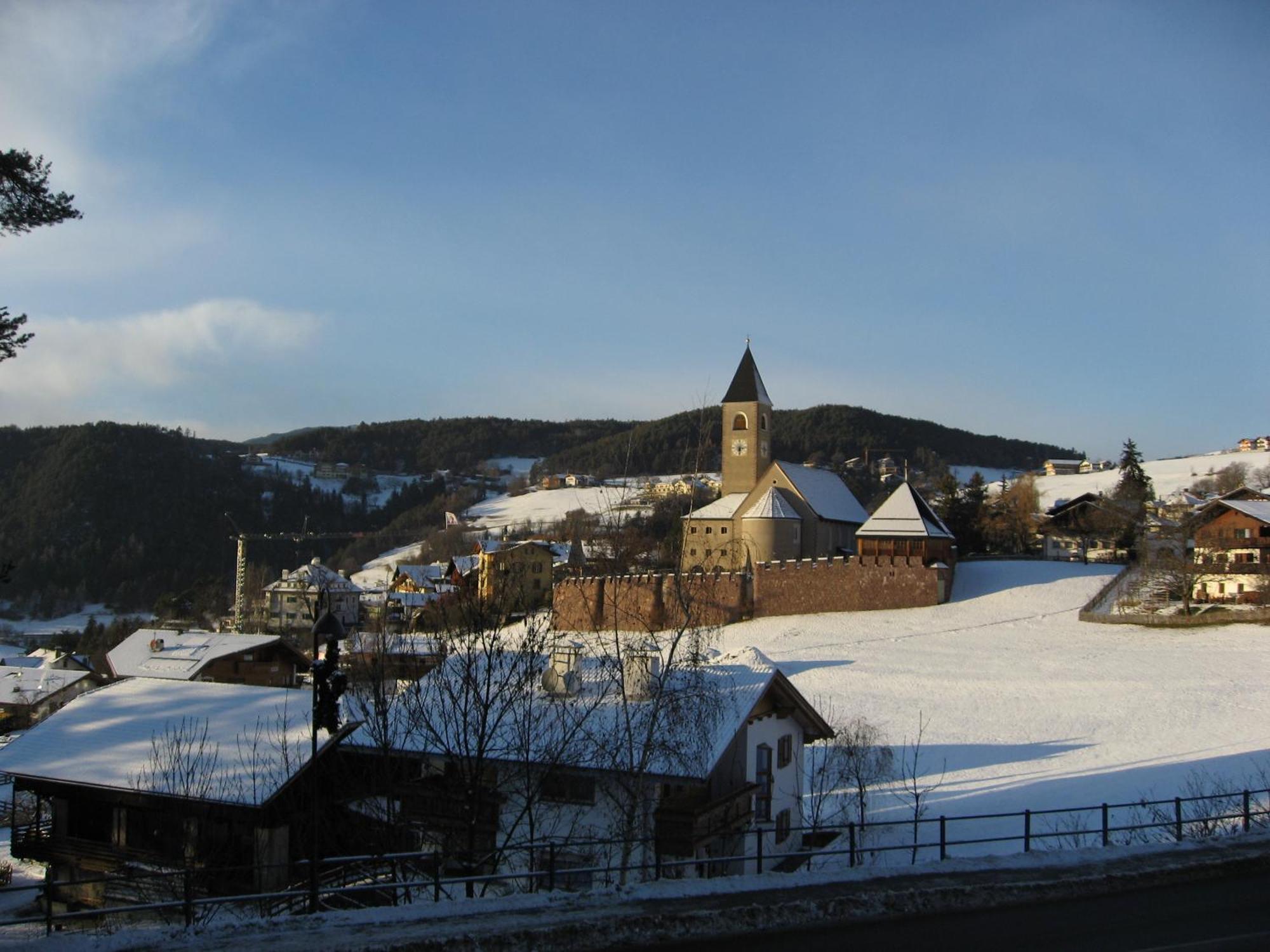 Garni Hauenstein Hotel Siusi Exterior foto